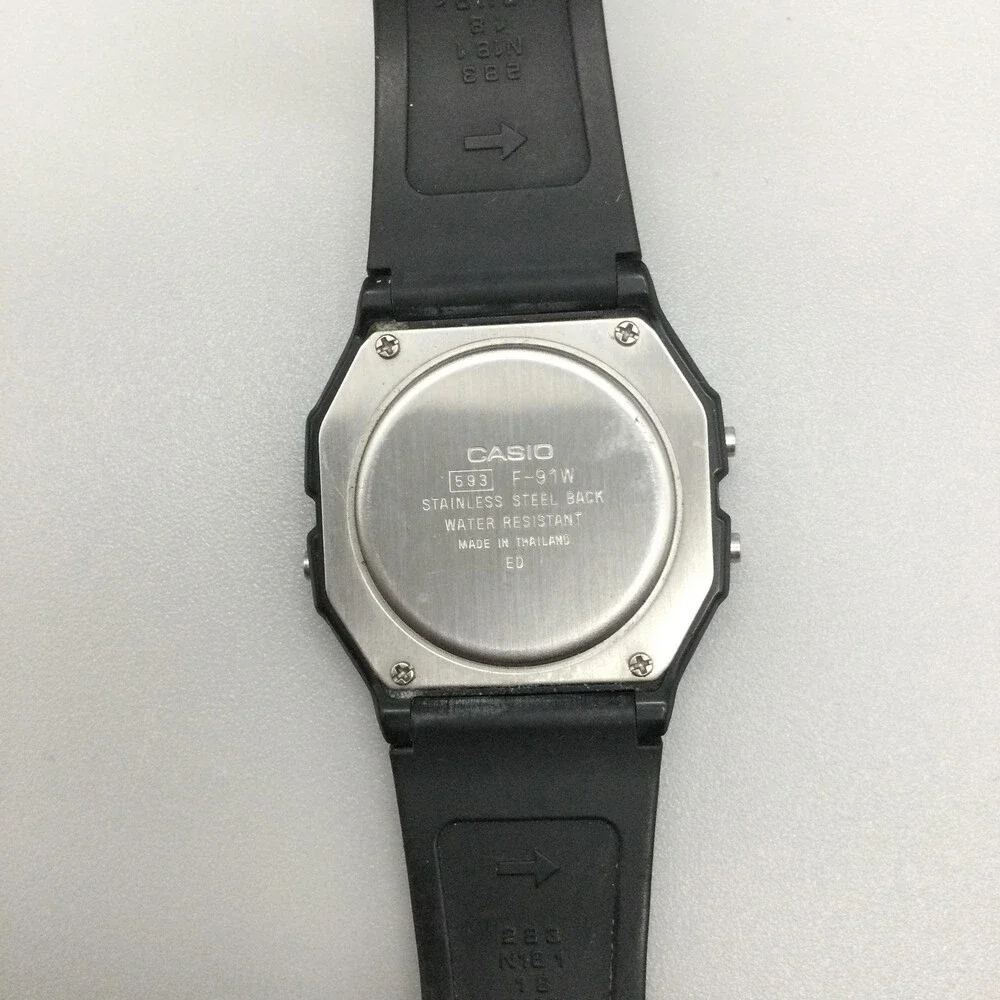 Casio 593 F-91W Mens Watch 33mm Black Resin Alarm Chronograph Backlight